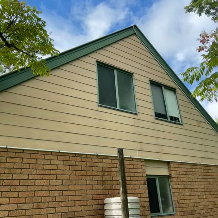 Water Attack Pressure Washing – Brisbane House Washing Brisbane House Washing - clean side facade